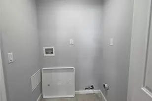 29 Isabella Ave 2nd Fl, Newark, NJ 07106 - Photo 3