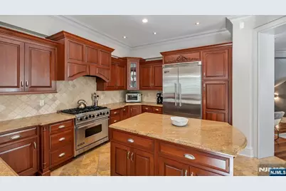 114 Bellaire Drive, Demarest, NJ 07627 - Photo 13