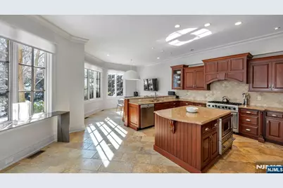 114 Bellaire Drive, Demarest, NJ 07627 - Photo 11