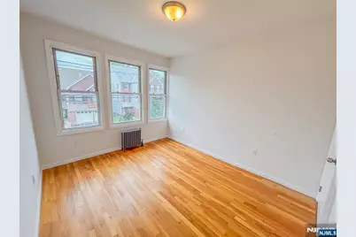 624 19th Street, Newark, NJ 07103 - Photo 35