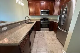 523 Bushes Ln 523, Elmwood Park, NJ 07407 - Photo 5