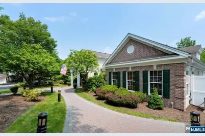 109 Four Seasons Drive 109 #109, Wayne, NJ 07470 - Photo 29