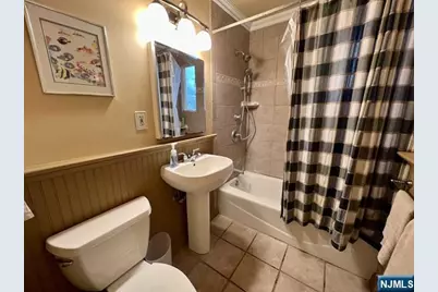 132 Lakeshore Drive, Oakland, NJ 07436 - Photo 13