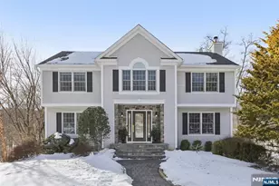 130 Tamboer Dr, North Haledon, NJ 07508 - Photo 3