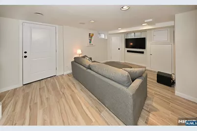 244 Ackerman Avenue, Ho Ho Kus, NJ 07423 - Photo 33