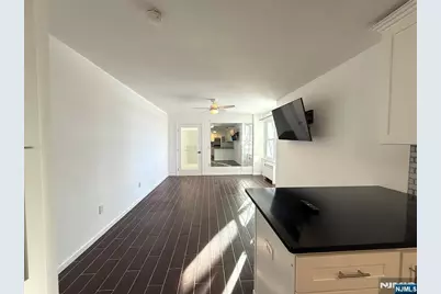 500 Linwood Drive 3D #3D, Fort Lee, NJ 07024 - Photo 9