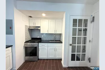 500 Linwood Drive 3D #3D, Fort Lee, NJ 07024 - Photo 5