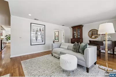 369 W Saddle River Road, Upper Saddle River, NJ 07458 - Photo 5