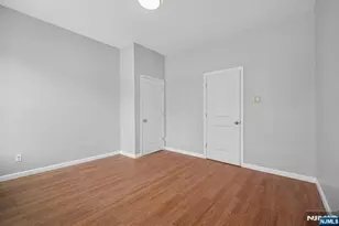 130 Wilkinson Ave 1, Jersey City, NJ 07305 - Photo 11