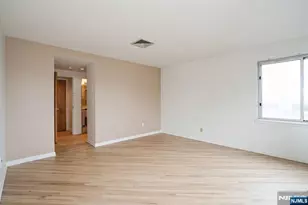 364 Palisade Ave 4C, Cliffside Park, NJ 07010 - Photo 15