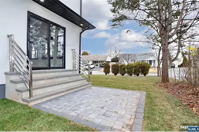 592 Fermery Drive, New Milford, NJ 07646 - Photo 7