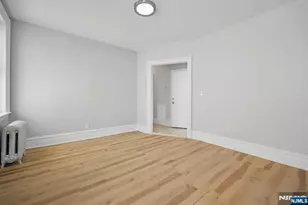 130 Wilkinson Ave 2, Jersey City, NJ 07305 - Photo 9