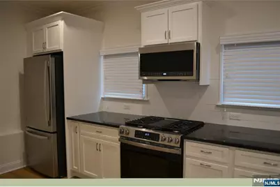 201-205 Franklin Avenue 201C #201C, Midland Park, NJ 07432 - Photo 3