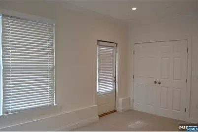 201-205 Franklin Avenue 201C #201C, Midland Park, NJ 07432 - Photo 11