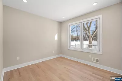 12-41 Western Drive, Fair Lawn, NJ 07410 - Photo 15