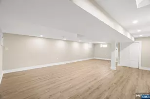 12-41 Western Dr, Fair Lawn, NJ 07410 - Photo 37