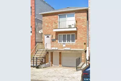 52 Laidlaw Avenue 1st Floor #1st floor, Jersey City, NJ 07306 - Photo 1