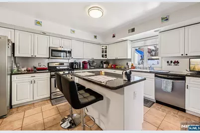 364 Broad Street, Carlstadt, NJ 07072 - Photo 15