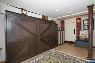 2 Maysenger Rd, Mahwah, NJ 07430 - Photo 37