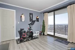 277 Prospect Ave 18H, Hackensack, NJ 07601 - Photo 15