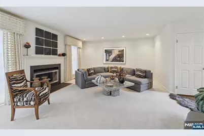 7 Coniston Court, Wayne, NJ 07470 - Photo 13