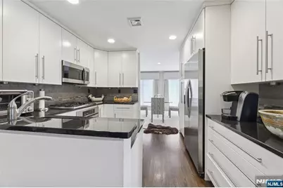 7 Coniston Court, Wayne, NJ 07470 - Photo 9