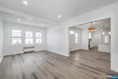 252 Keer Avenue, Newark, NJ 07112 - Photo 3