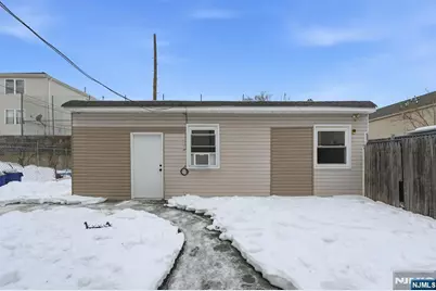 72 13th Street, Newark, NJ 07107 - Photo 39