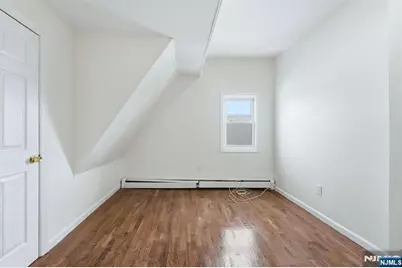 72 13th Street, Newark, NJ 07107 - Photo 23