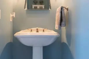 7 Wayland Dr, Verona, NJ 07044 - Photo 15