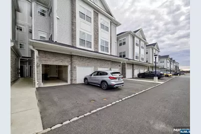 63 Veterans Way 426 #426, Morris Plains, NJ 07950 - Photo 37