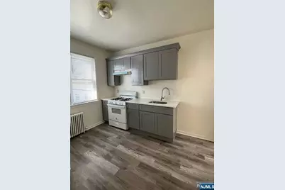 166 Washington Avenue 1 #1, Little Ferry, NJ 07643 - Photo 1