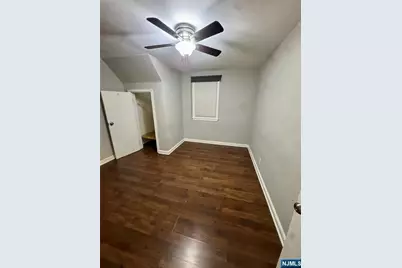 373 Floral Lane, Saddle Brook Township, NJ 07663 - Photo 7