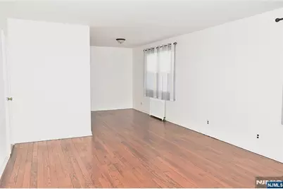 41 Elmwood Terrace 41 #41, Elmwood Park, NJ 07407 - Photo 13