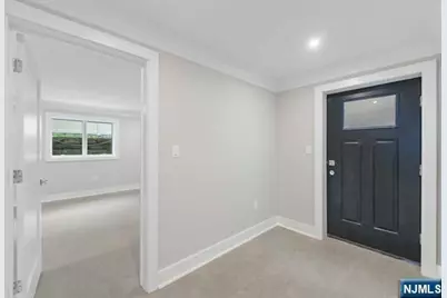 211 Warwick Avenue 1 #1, Fort Lee, NJ 07024 - Photo 33