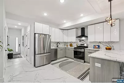 78 Beacon Avenue 1 #1, Jersey City, NJ 07306 - Photo 9