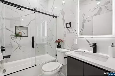 78 Beacon Avenue 1 #1, Jersey City, NJ 07306 - Photo 15