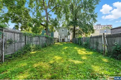 23 Cummings Street, Irvington, NJ 07111 - Photo 33