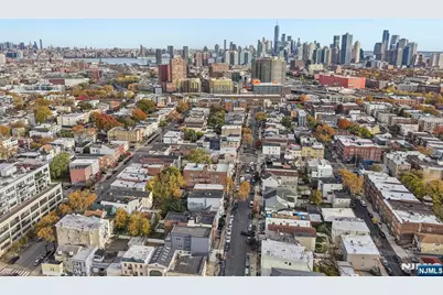 78 Beacon Avenue 2 #2, Jersey City, NJ 07306 - Photo 35