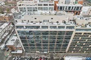 160 1st Street 1013, Jersey City, NJ 07302 - Photo 29