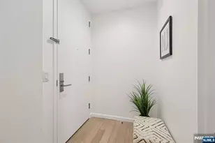 160 1st Street 1013, Jersey City, NJ 07302 - Photo 21