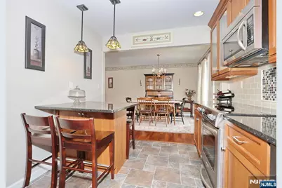 46 Knollwood Drive, Paramus, NJ 07652 - Photo 15