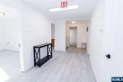 605 Washington Avenue, Dumont, NJ 07628 - Photo 11