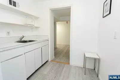 605 Washington Avenue, Dumont, NJ 07628 - Photo 9