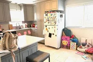 527 Anthony Ct 2, Lyndhurst Township, NJ 07071 - Photo 3