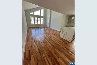 319 Renner Avenue, Newark, NJ 07112 - Photo 15