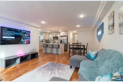 319 Renner Avenue, Newark, NJ 07112 - Photo 17