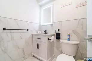 319 Renner Ave, Newark, NJ 07112 - Photo 21