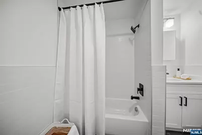 521 10th Street B1 #B1, Union City, NJ 07087 - Photo 15