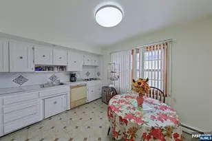 311 Marvin Ave, Hackensack, NJ 07601 - Photo 29